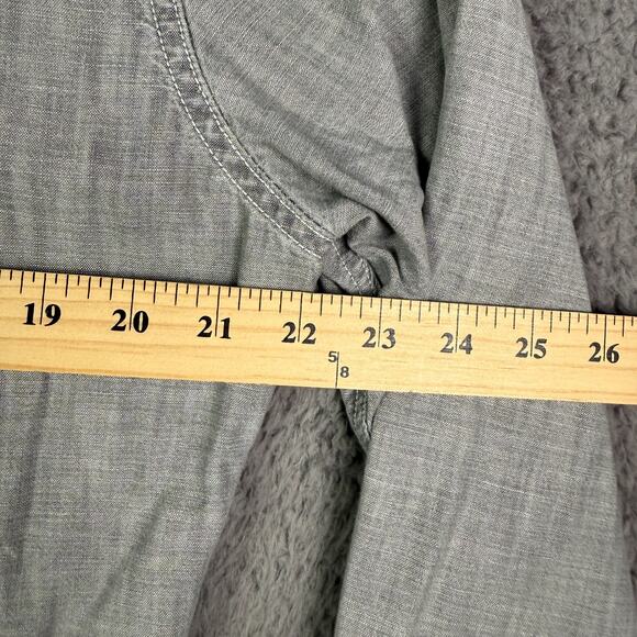 Gap Chambray Work Shirt Mens M Gray Pockets Chin Strap Vintage 30s 40s Style - Picture 7 of 9